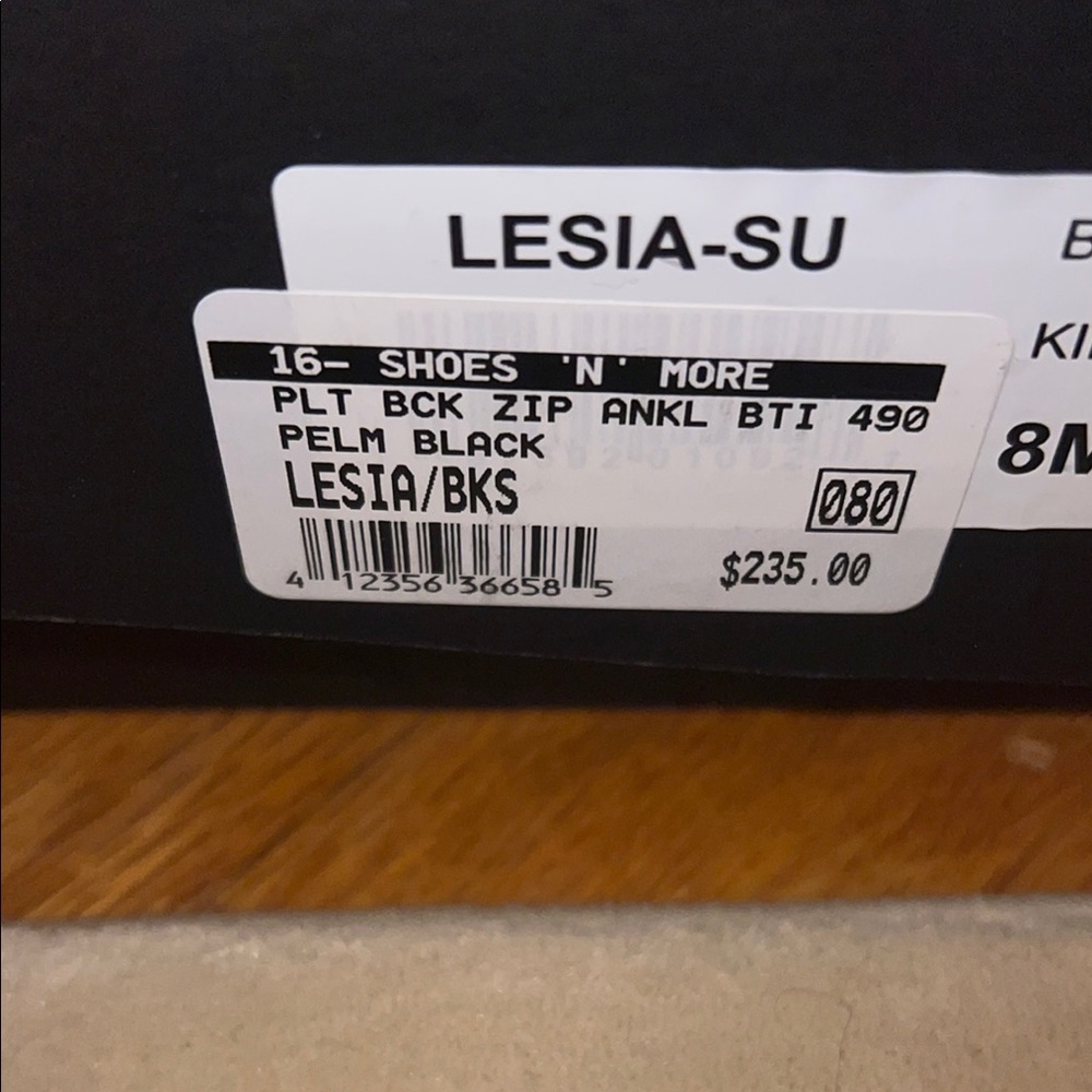 Pelle Moda Black Suede Ankle Booties - Picture 13 of 14